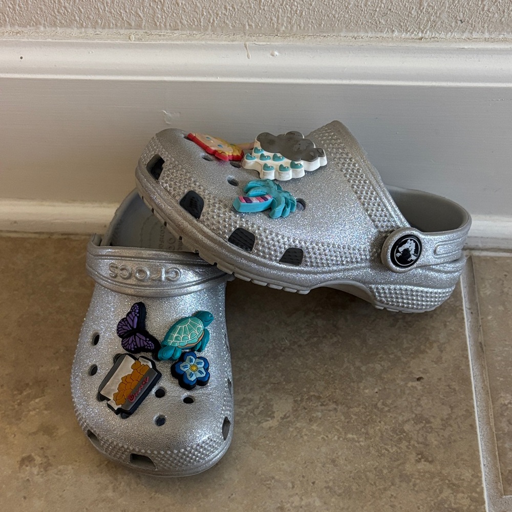 CROCS Kids Silver Slippers with Colorful Charms